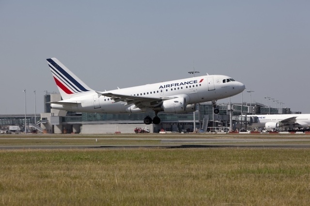 Air France : trafic passagers en hausse pour novembre 2011