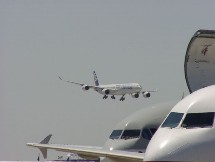 A l'aéroport de Nice, desservi par 12 low cost, 1 passager sur 3 voyage à bas coût.