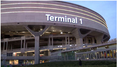 ADP rénove la façade du Terminal 1