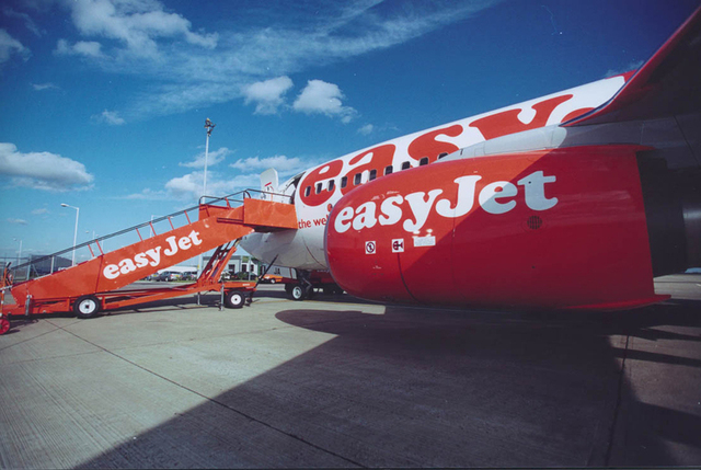 easyjet speedy boarding baggage allowance