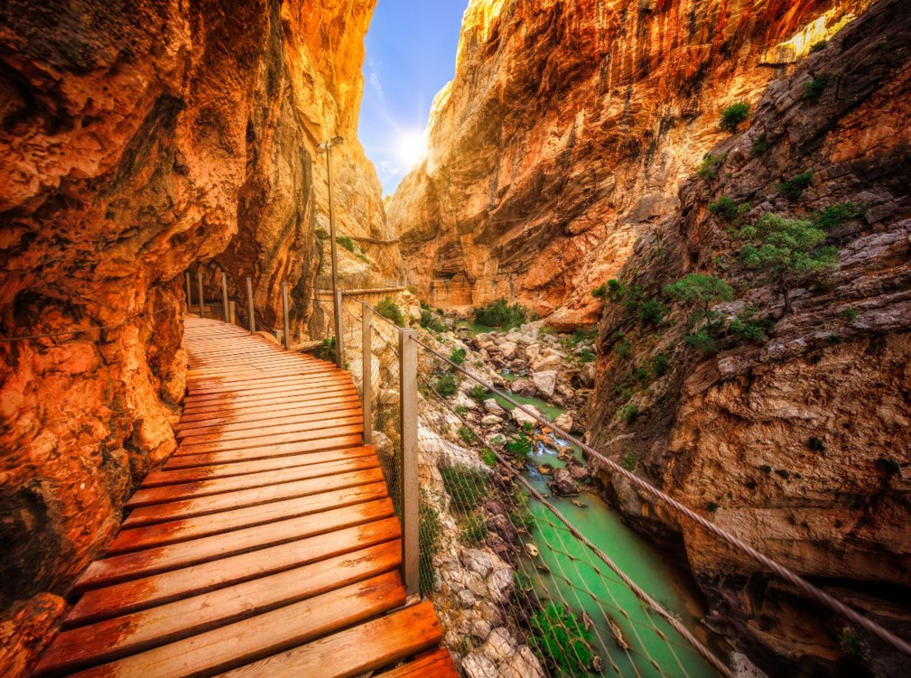 Parcourez le Caminito del Rey lors de vos vacances en Andalousie