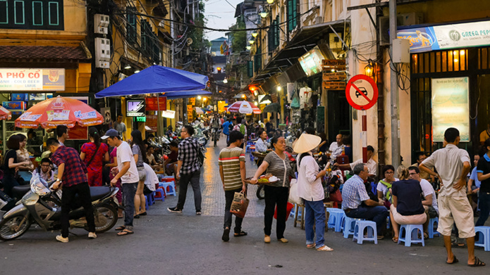 Rue à Hanoi © Aurora Travel & DMC