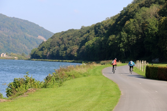 La vallée de la Meuse à vélo - Photo JFR