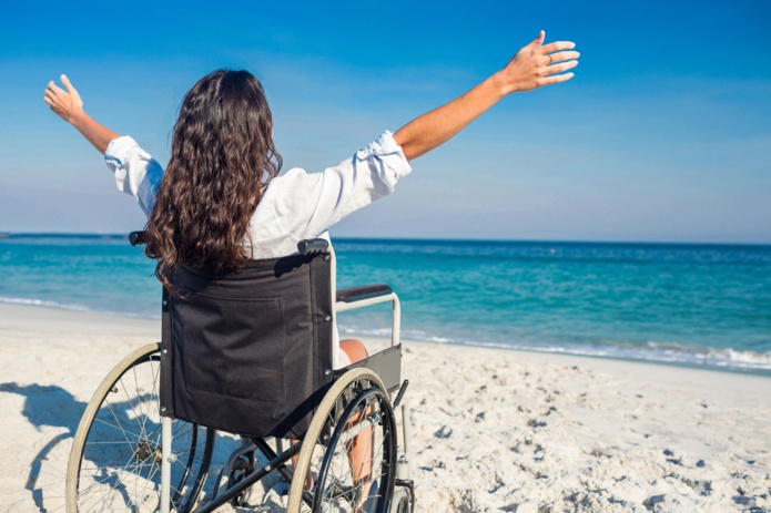 Handicap et tourisme : le site Handiplages recense les plages accessible aux personnes à mobilité réduiteDepositphotos @Wavebreakmedia