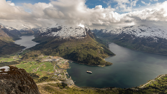 © Hurtigruten / Ted Gatlin