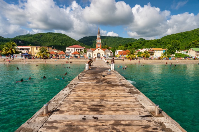 Le préfet de la Martinique a décidé de prolonger le couvre-feu jusqu'au 4 novembre de minuit à 5h du matin pour cinq communes, dont Fort-de-France - Depositphotos.com Auteur marcbruxelle