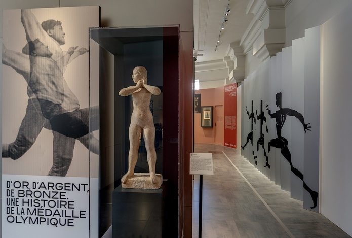 Début de lavisite virtuelle immersive de l’exposition « D'or, d'argent, de bronze. Une histoire de la médaille olympique » - La Monnaie de Paris