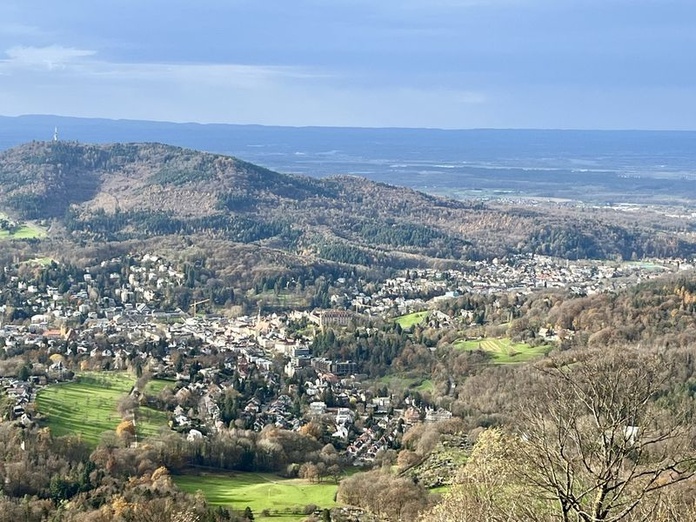 Vue générale de Baden-Baden depuis le Mont Merkur, un matin de fin novembre (©PB)