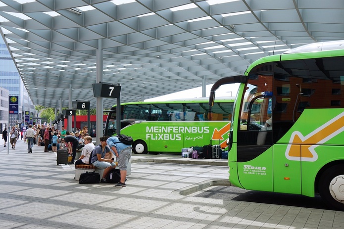 Grève des transports : FlixBus anticipe les fêtes - Photo : Depositphotos.com @buecax