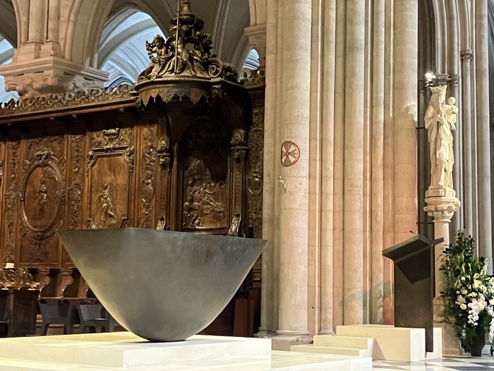 Le nouvel autel de bronze de la cathédrale de Notre-Dame de Paris @T.Beaurepère