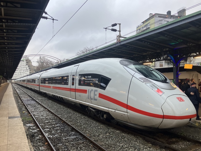 L'ICE allemand à la gare de l'Est. @T.Beaurepère