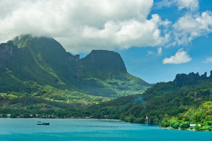 Paul Gauguin Croisières dévoile ses voyages 2027 - Photo : Depositphotos.com @matfron