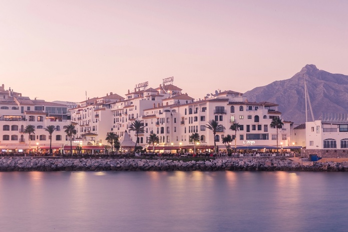 IHG dévoile son nouveau joyau à Marbella - Photo : Depositphotos.com @alex_bendea