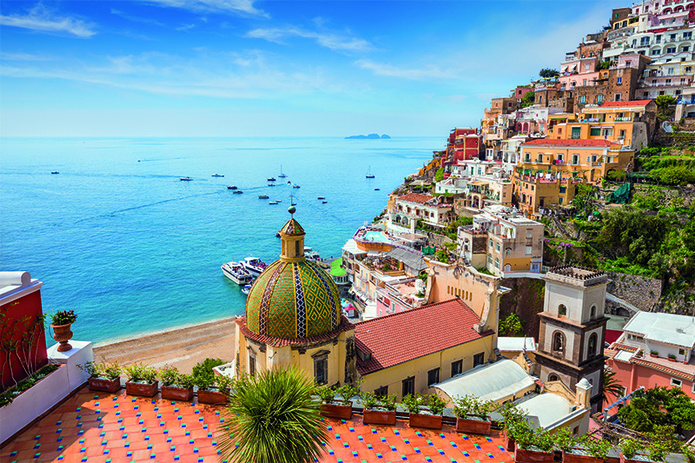 Positano, Italy © Shutterstock