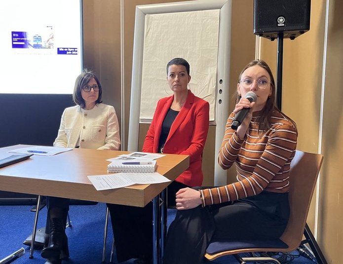 De gauche à droite : Isabelle Brémond de Provence Tourisme, Delphine Camara d'Arts et Vie et Violaine Bonneau d'Atout France (© PB)