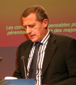 J.C. Spinetta : « le TGV n'est pas une ligne de service public... »