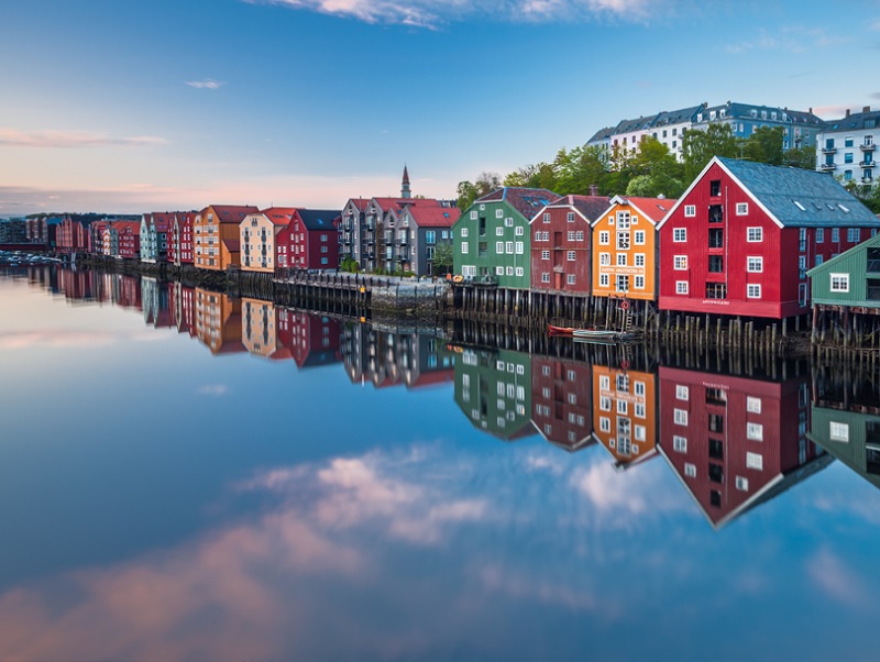 Le challenge porte sur les croisières 2019 "Destination Soleil de Minuit" et "Du Spitzberg aux fjords de Norvège" - © K. Aage Dahl/Visitnorway.com