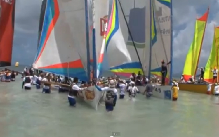 Martinique : le Yoles Festival sur le haut de la vague ! (Vidéo)