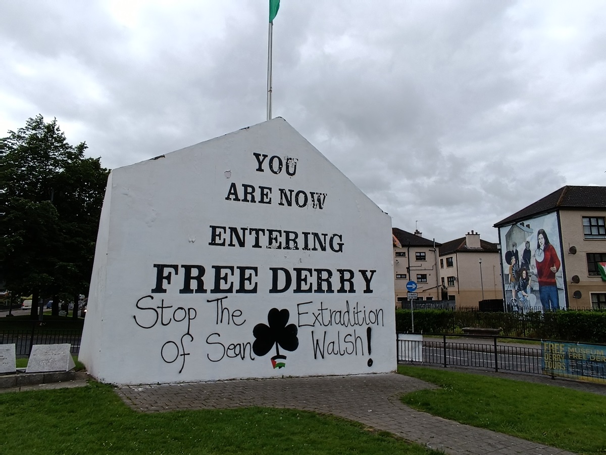 La People's Gallery constituent une série de peintures murales dans le quartier du Bogside, quartier à majorité Catholiques et épicentre du conflit "The Troubles". @C.L.