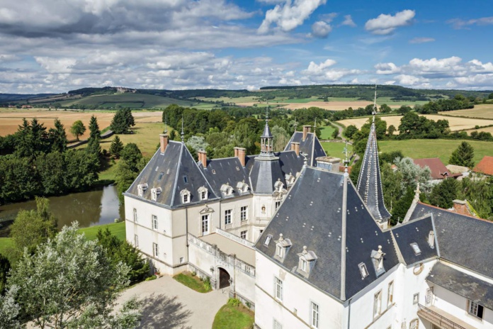 Le 5 étoiles Château Sainte-Sabine est installé dans une magnifique demeure du XVIe (©Château Sainte Sabine)