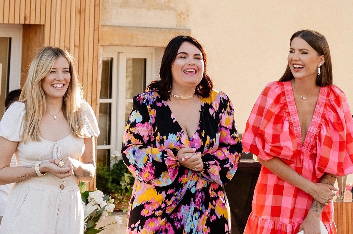 Justine Fleuret, Noémie Sireau, Lucie Kakuta les 3 associées de Noémie Voyages lors de l'inauguration de l'agence à Fontenay-le-Comte - Photo NV