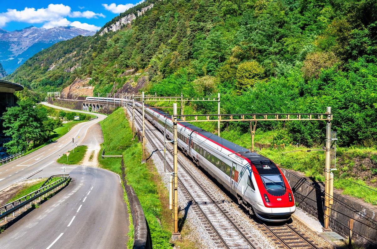 RateHawk lance les réservations des billets de train en Europe - Depositphotos.com Auteur Leonid_Andronov