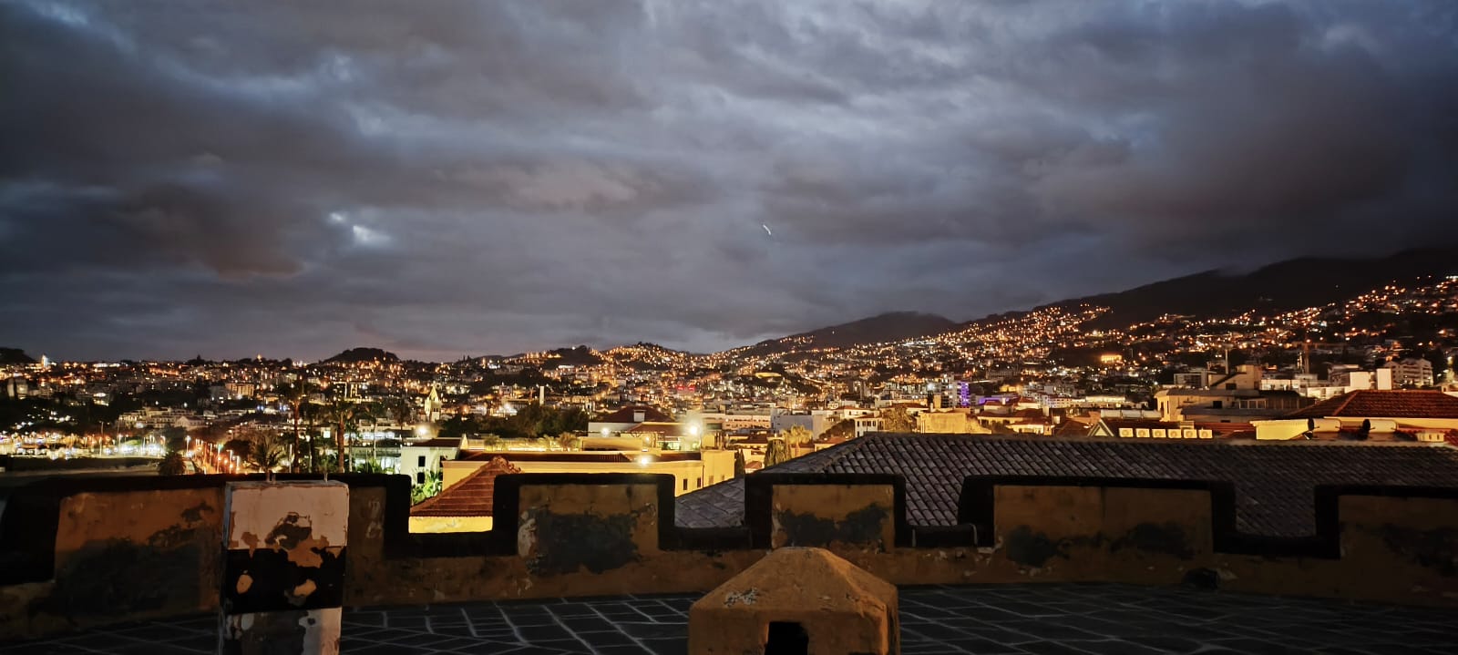 La baie de Funchal depuis le fort de Sao Tiago @EDV Grand Est