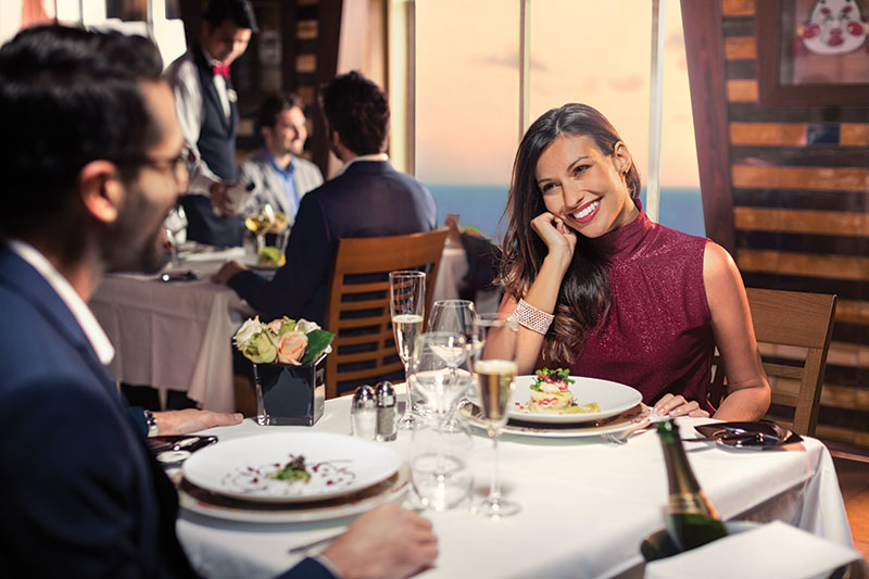 Dîner romantique à bord © Costa Croisières