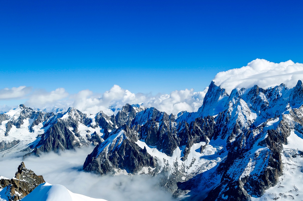 Les tendances de vacances à la montagne pour l’hiver 2024-2025 - Photo : Depositphotos.com