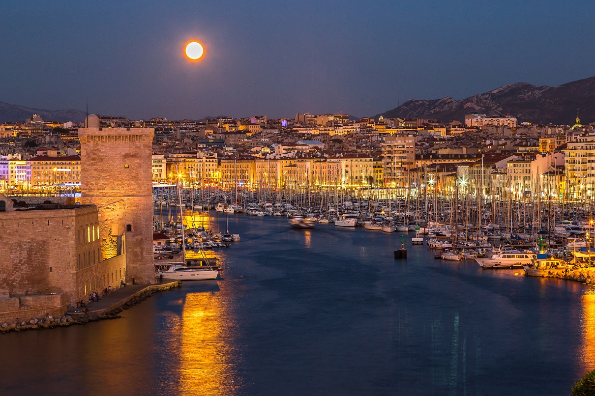 Marseille dresse le bilan de la fréquentation à Noël 2024 - Photo : Depositphotos.com @bloodua