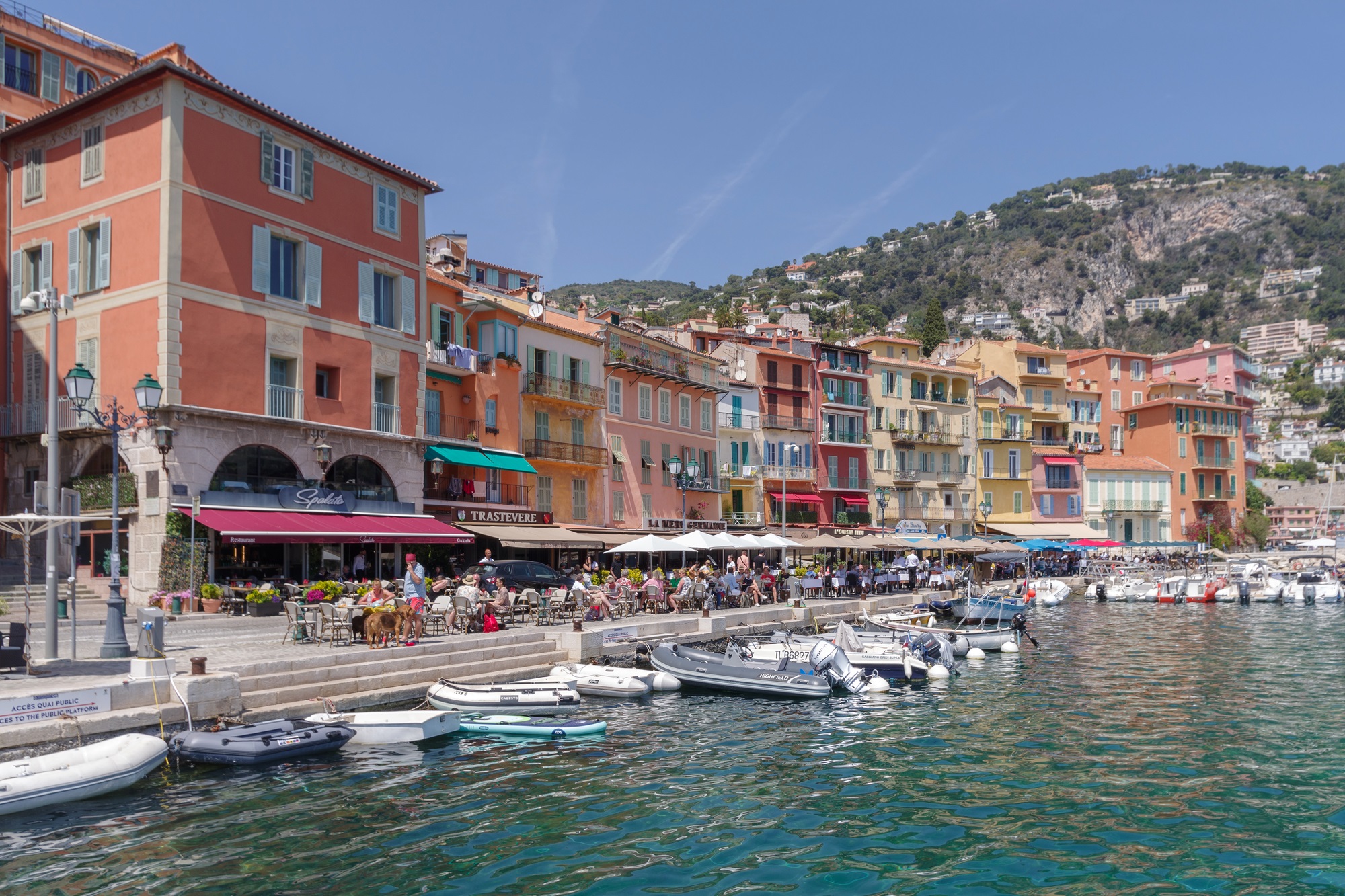 Le maire de Villefranche-sur-Mer a défendu un équilibre entre protection environnementale et maintien de l’activité économique @Deposit Photos, surkovdimitri