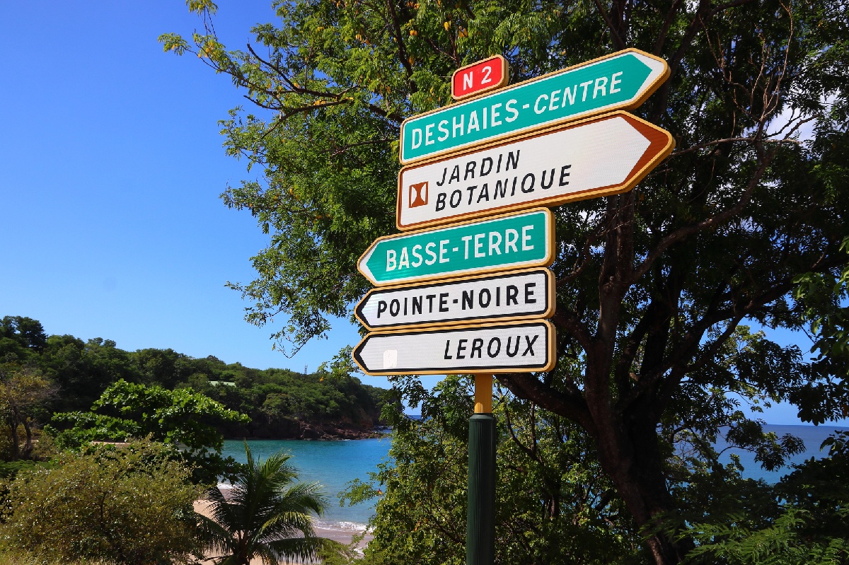 Sur les traces de la célèbre série Meurtres au Paradis  Séjour au Langley Resort Fort Royal**** en Guadeloupe  Avec     Exotismes le spécialiste des Caraïbes - Depositphotos.com Auteur tupungato