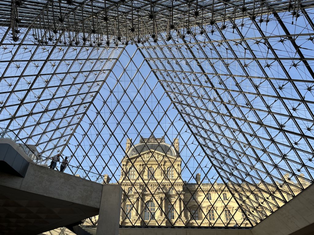 Avec 8,7 millions de visiteurs en 2024, le Louvre est le musée le plus fréquenté au monde - Photo PB