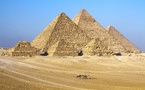 Le Grand Musée Égyptien du Caire est situé à côté des pyramides de Gizeh - Depositphotos.com Auteur whatafoto