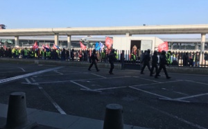 Grève Air France : manifestation à l'aéroport Paris-Charles de Gaulle