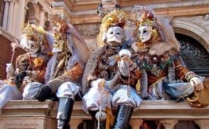 Corsica Ferries embarque pour le Carnaval de Viareggio