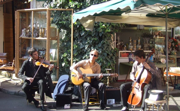 Le Marché aux Puces de Saint-Ouen : 5e site touristique de France !