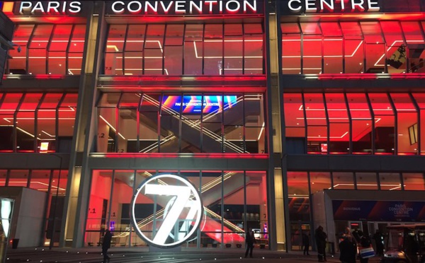 Paris inaugure le plus grand centre de congrès d'Europe