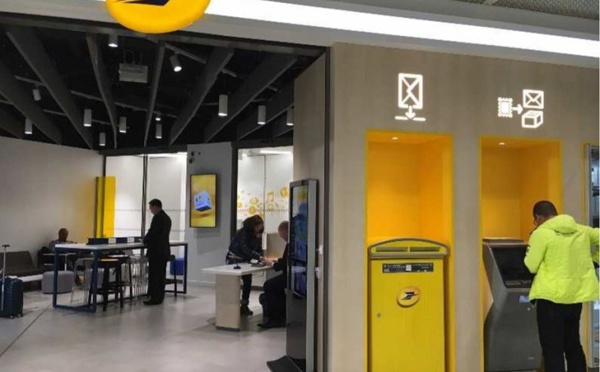 La Poste s'installe dans les Aeroports de Paris