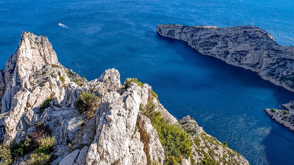 Vacances de la Toussaint : 78 % des vacanciers resteront dans l’Hexagone