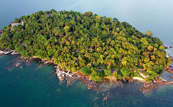 Six Senses ouvre un hôtel sur une île de 12 hectares au Cambodge (Photos)