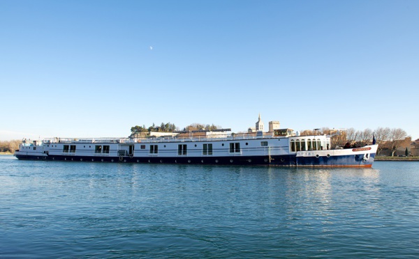 Avignon : les Grands Bateaux de Provence inaugurent leur nouveau ponton