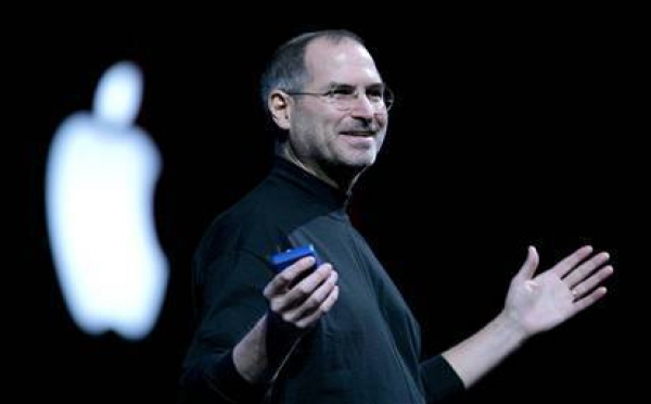 Apple : Steve Jobs disparu, ses fans se ruent sur l'iPhone 4S !