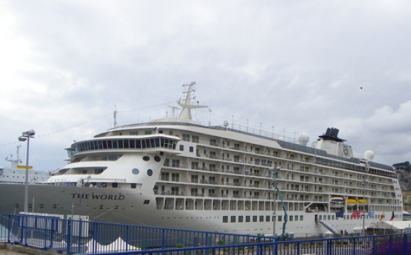 Port de Nice : les cars ferries pour la Corse feront moins de bruit dès 2013