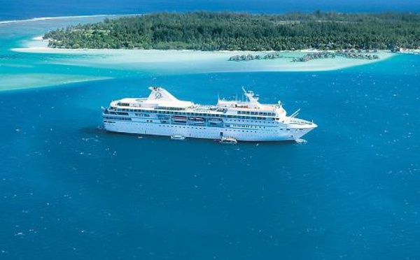 Ponant et Paul Gauguin Croisières présentent leur première collection commune