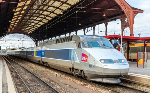 Rapatriement et trains gratuits : attention, une fake news peut en cacher une autre !