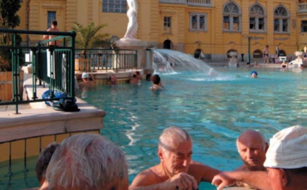 Hongrie : « les bains », un art de vivre ancestral