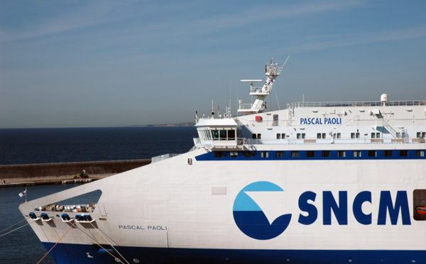 La Case de l'Oncle Dom : SNCM fait splash, Corsica jaillit !