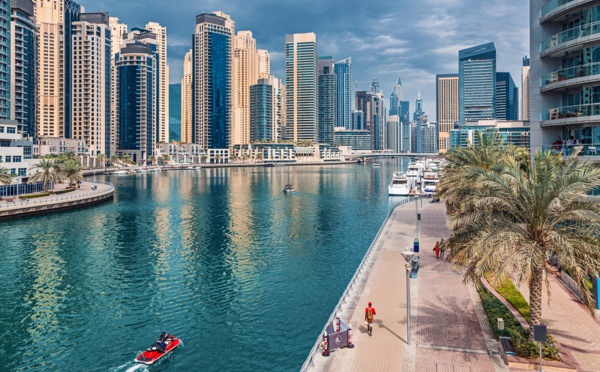 Level UP Travel & Lifestyle, est un réceptif spécialisé sur la création d’expériences ultra-luxe et luxe aux Emirats Arabes Unis. - Depositphotos.com Auteur frantic00