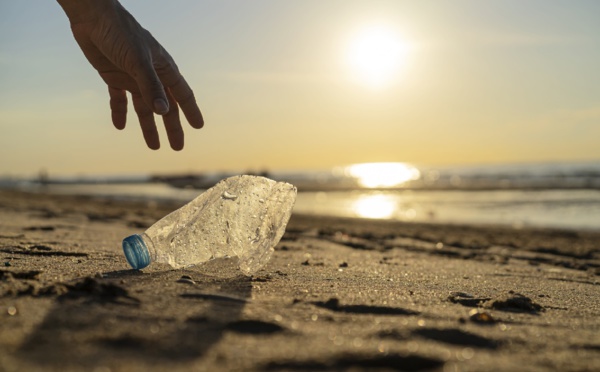 Oui, une grande partie de la population touristique se dit sensible à la protection de l’environnement et se dit prête à multiplier les gestes durables. Sauf que, si dans le discours tout semble aller pour le mieux, nul n’ignore que les actes ne sont pas toujours conformes à la parole et aux bonnes intentions affichées - Depositphotos.com Auteur jittawit.21